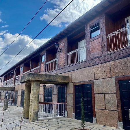 Apartamentos A 200M Do Centro - Hospedaria Villa Da Pedra Тирадентеш Екстериор снимка