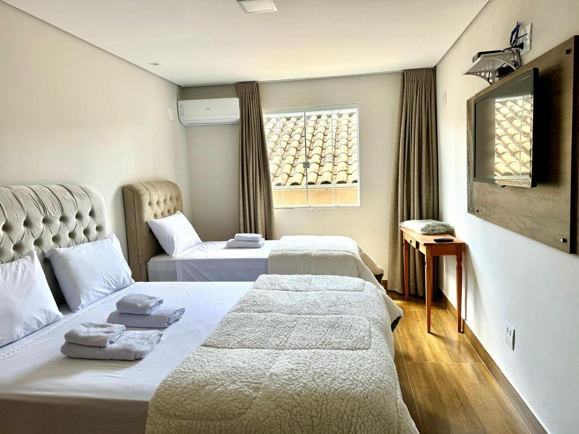 Apartamentos A 200M Do Centro - Hospedaria Villa Da Pedra Тирадентеш Екстериор снимка
