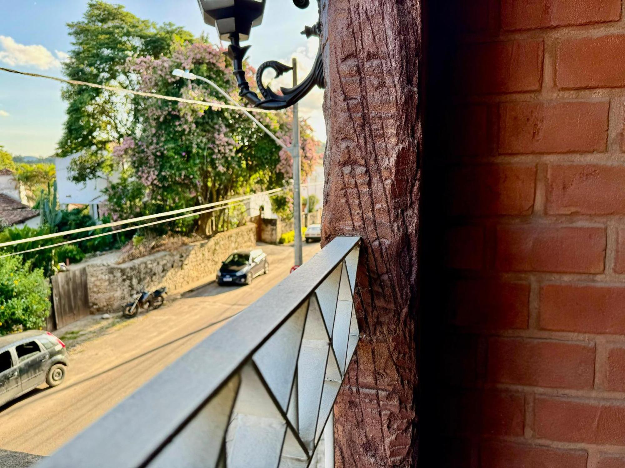 Apartamentos A 200M Do Centro - Hospedaria Villa Da Pedra Тирадентеш Екстериор снимка